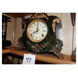 Mantle clock