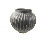 CHINESE BLACK GLAZED MELON RIB JAR