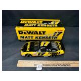 Matt Kenseth Dewalt 1/24 scale NASCAR