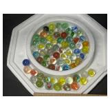 Various styles of marbles