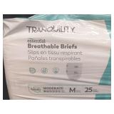 BREATHABLE DISPOSABLE BRIEFS / 25 COUNT / MED