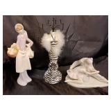 DECORATIVE FIGURINES+