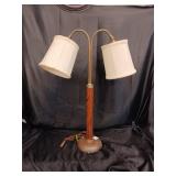 VINTAGE TABLE LAMP