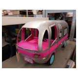 BARBIE STYLE CAMPER W/ ACCESSORIES