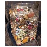 JEWELRY SALVAGE JAR