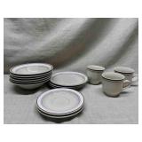 Anchor Hocking Dish Set