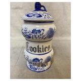 Blue Onion Japanese Anart Porcelain Cookie Jar