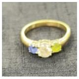 14k Gold Three Stone Diamond/Sapphire/Peridot Ring