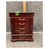 Jewelry Dresser