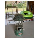 VTG. COLEMAN GAS LANTERN