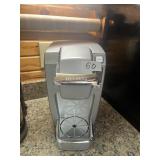 KEURIG COFFEE MAKER