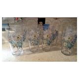 8 Floral Drinking Glasses