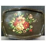 Black tray with flower motif