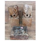 (2) stone elephant bookends 7" & box 3x4"