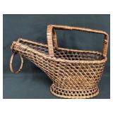 MCM rattan wine basket 12x8"