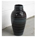 12" HARRIS POTTERY Chicago Vase