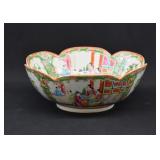 1850-1890 Chinese Export Rose Medallion Large Bowl