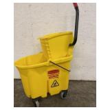 Rubbermaid Commercial Mop Bucket