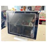 Multisync LCD 1765 Screen, Cords