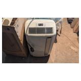 DeLonghi Portable Ac Unit - Powers On