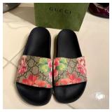 Gucci Black Floral Design Slide Sandals - Stylish