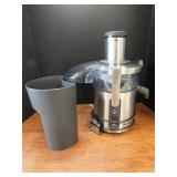 BREVILLE JUICER