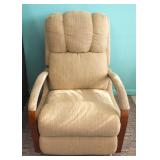 LA-Z-BOY ROCKER RECLINER W/ MAHOGANY TRIM