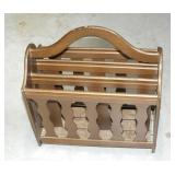 3 SECTION MAGAZINE RACK