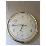 13 INCH SUNBEAM ANALOG WALL CLOCK