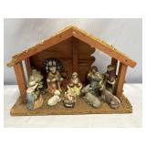 NICE SIMPLE NATIVITY SET.  11X7 INCHES