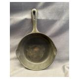 #5 CAST IRON SKILLET MADE IN USA