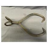 VINTAGE ICE BLOCK TONGS 17.5 INCH