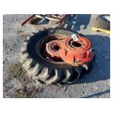 28” REAR WHEEL TRACTOR HUBS