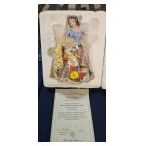 DISNEY SNOW WHITE FIGURINE