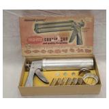 Vintage cookie gun pre 1974