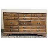 9 Drawer Dresser w/ Metal Pulls