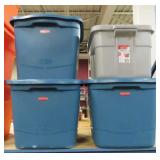 4 Rubbermaid Totes w/Lids