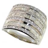 Brilliant 2.00 ct Natural Diamond Baguette Ring