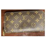 Louis Vuitton Monogram Zippy Wallet