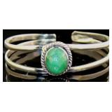 Oval 8.75 ct Natural Cabochon Emerald Bracelet