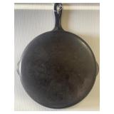 11" Griswold Cast Iron Skillet