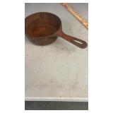 Wagner Ware Cast Iron Cooking Pot