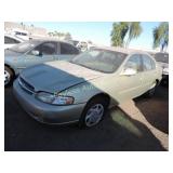 1998 Nissan Altima 1N4DL01D6WC190202 Beige