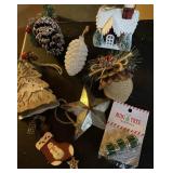 Christmas Artisan Decorations - Lot 11