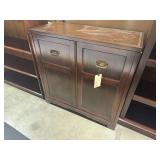 M54 34in ANTIQUE 2 DOOR CABINET