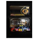 Action Elite 2001 NASCAR Jeff Gordon " Dupont" 1/2