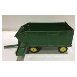 Vintage John Deere Toy Chuck Wagon 1:16