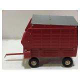 Nice Vintage International Toy Forage Wagon