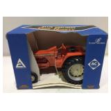 NIB Allis Chalmers 190 Toy Tractor