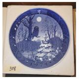 ROYAL COPENHAGEN "WINTER TWILIGHT" 1974 PLATE